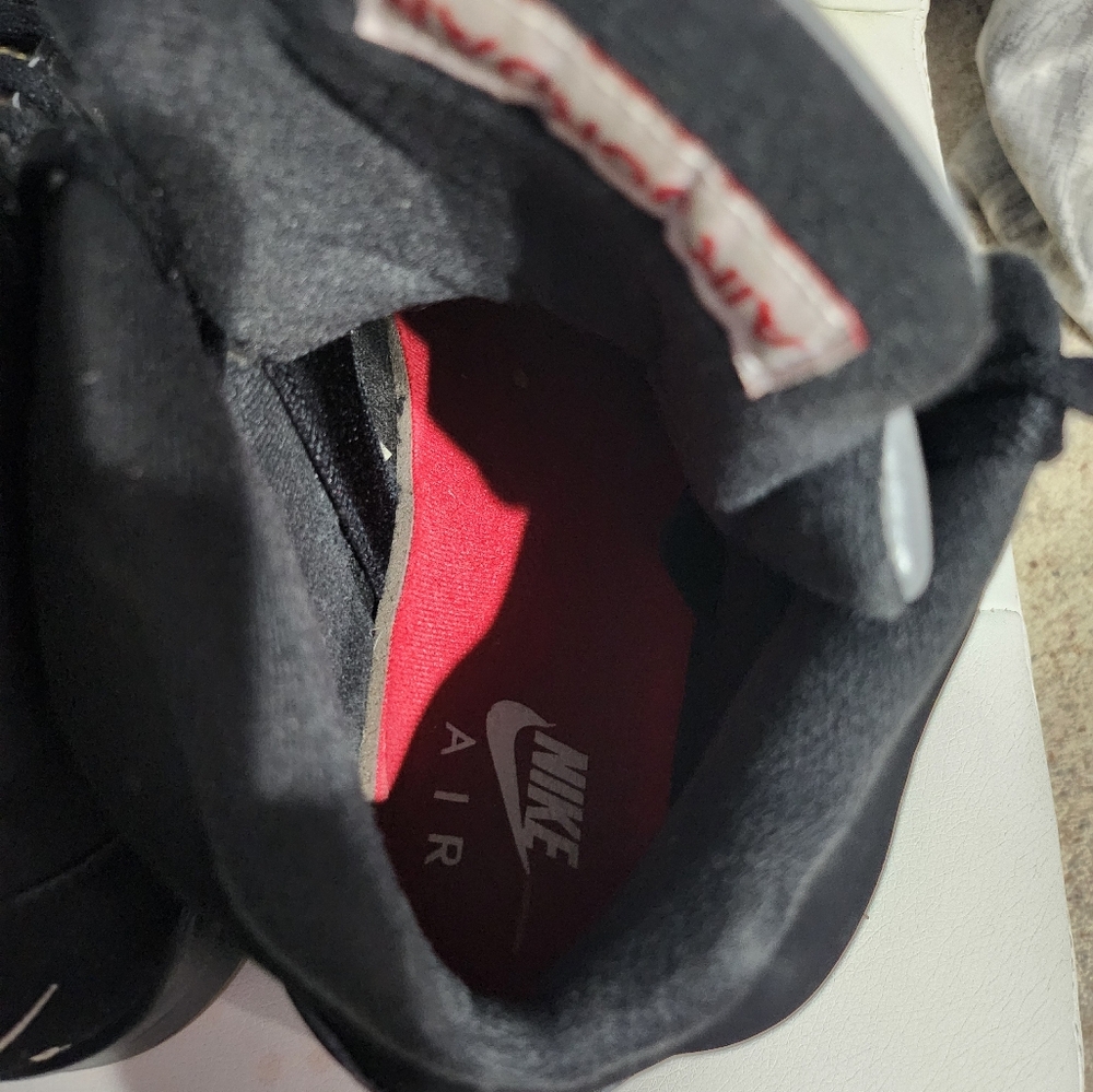 Jordan 5's - Picture 3 of 7